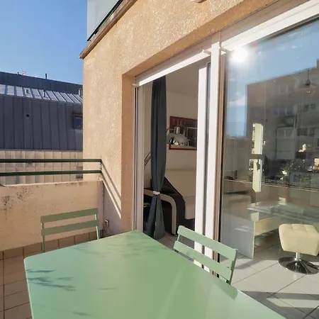 Centre Avec Terrasse Et Box Prive Apartment Aix-les-Bains