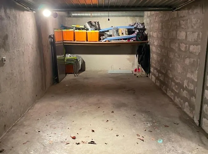 Apartment Centre Avec Terrasse Et Box Prive Aix-les-Bains