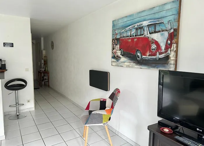 Centre Avec Terrasse Et Box Prive Apartment Aix-les-Bains